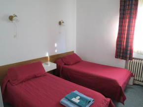 Отель Hotel Oviedo  Рио-Гальегос